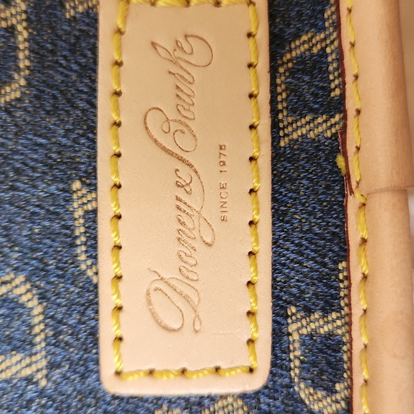 Dooney & Bourke Denim Blue and Tan Logo Flap Wristlet NWT - Picture 5 of 6